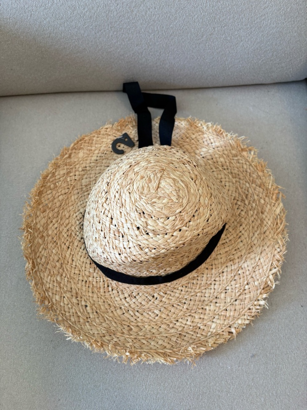 ZARA FRAYED RAFFIA BOATER HAT - Picture 5 of 7